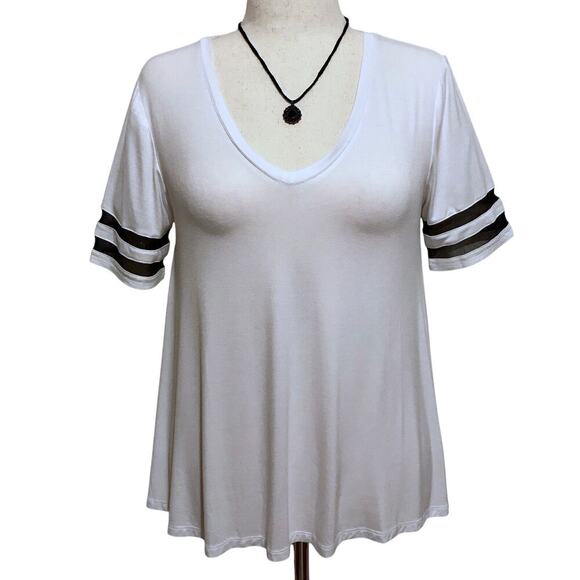 Bar III NWT Flowy White Short Sleeves Blouse Women Various - Picture 1 of 10